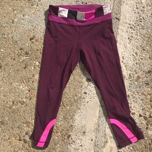 Size 6 Pink/Magenta Lululemon Crops